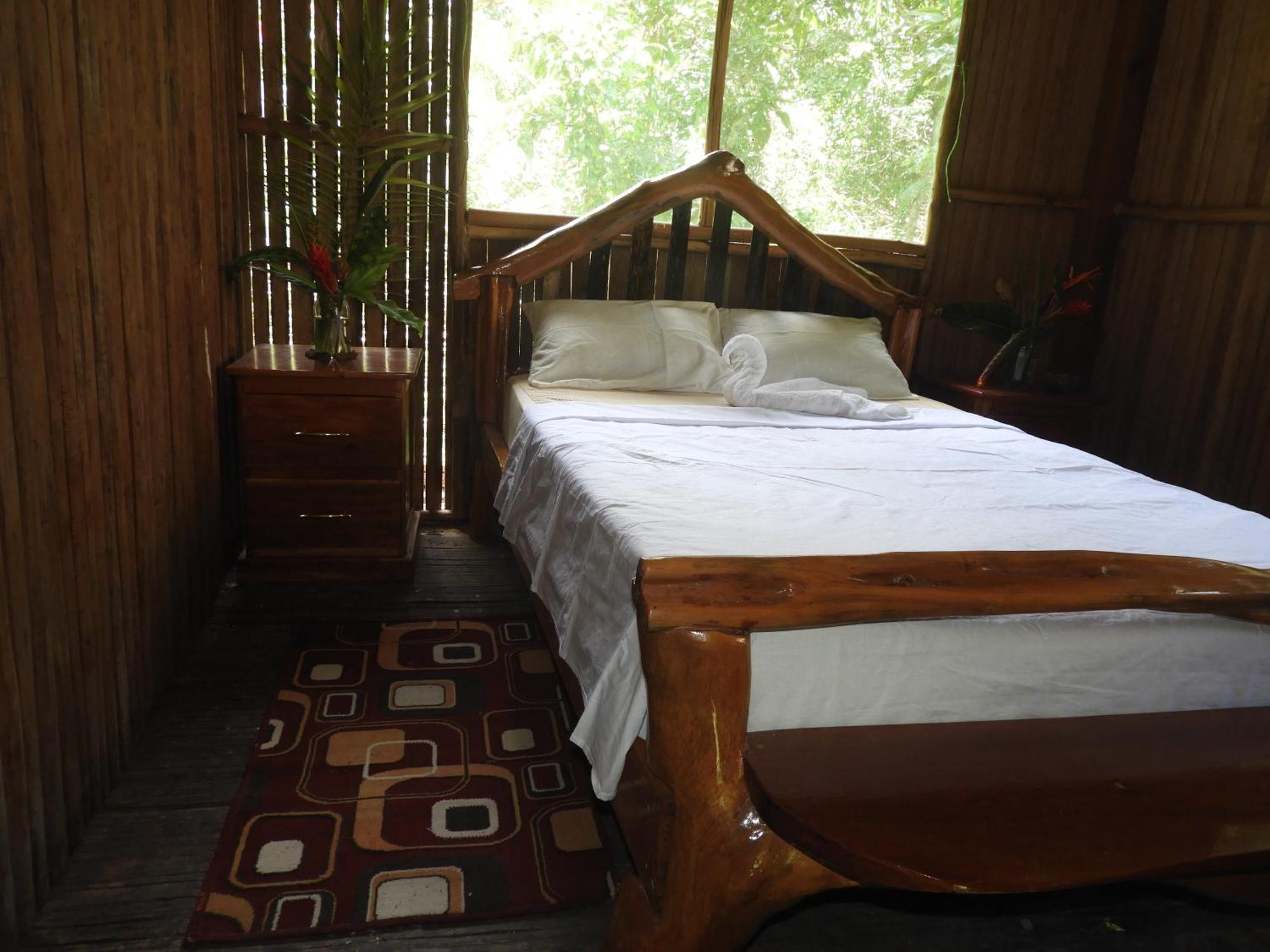 Castana Amazon Park Hostel Puerto Maldonado Exterior foto